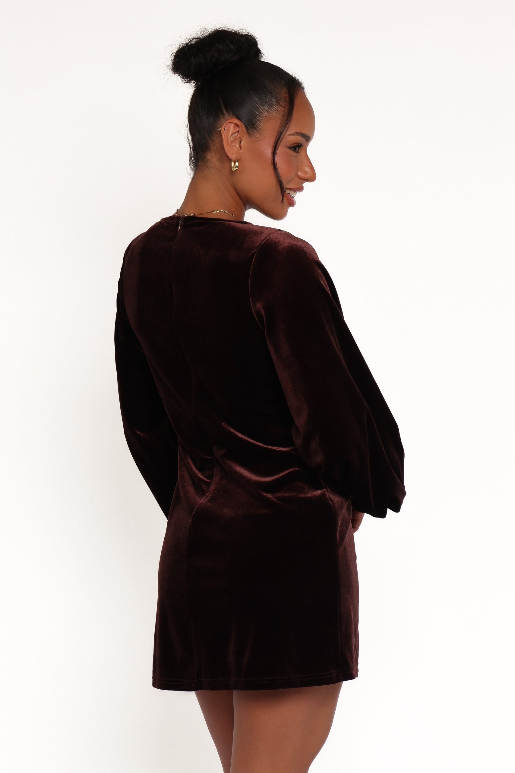 Twylar Long Sleeve Velvet Mini Dress - Brown - Image 5