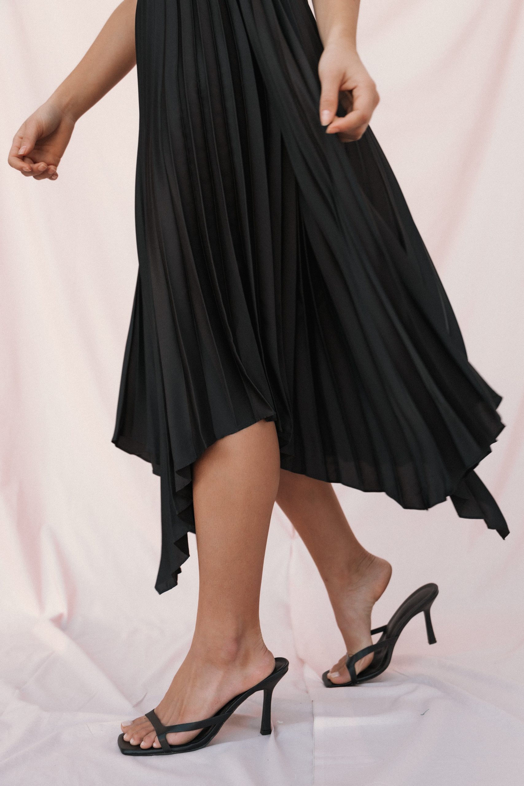 Vikki Dress - Black - Image 3