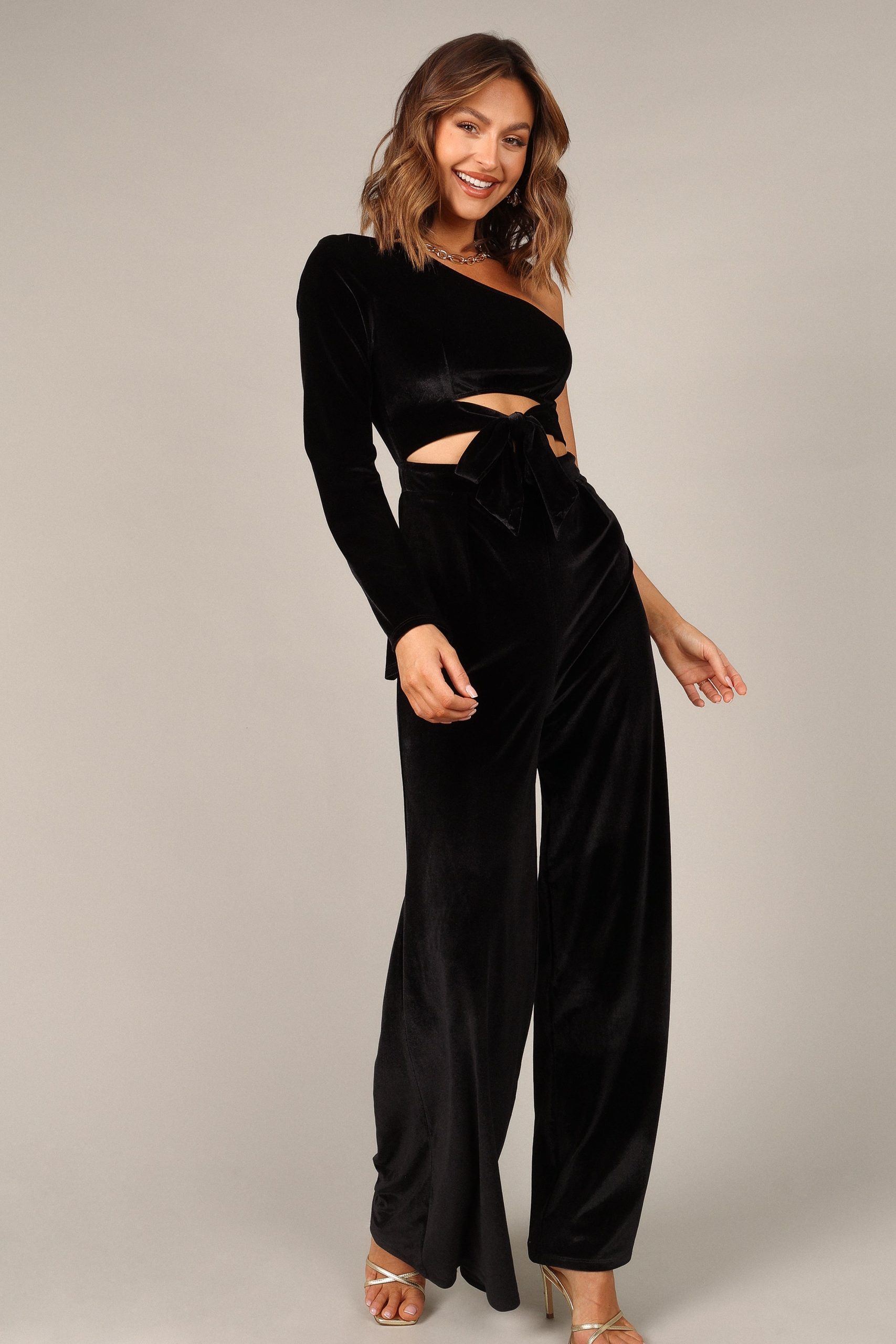 Avery Velvet Jumpsuit - Black - Image 8