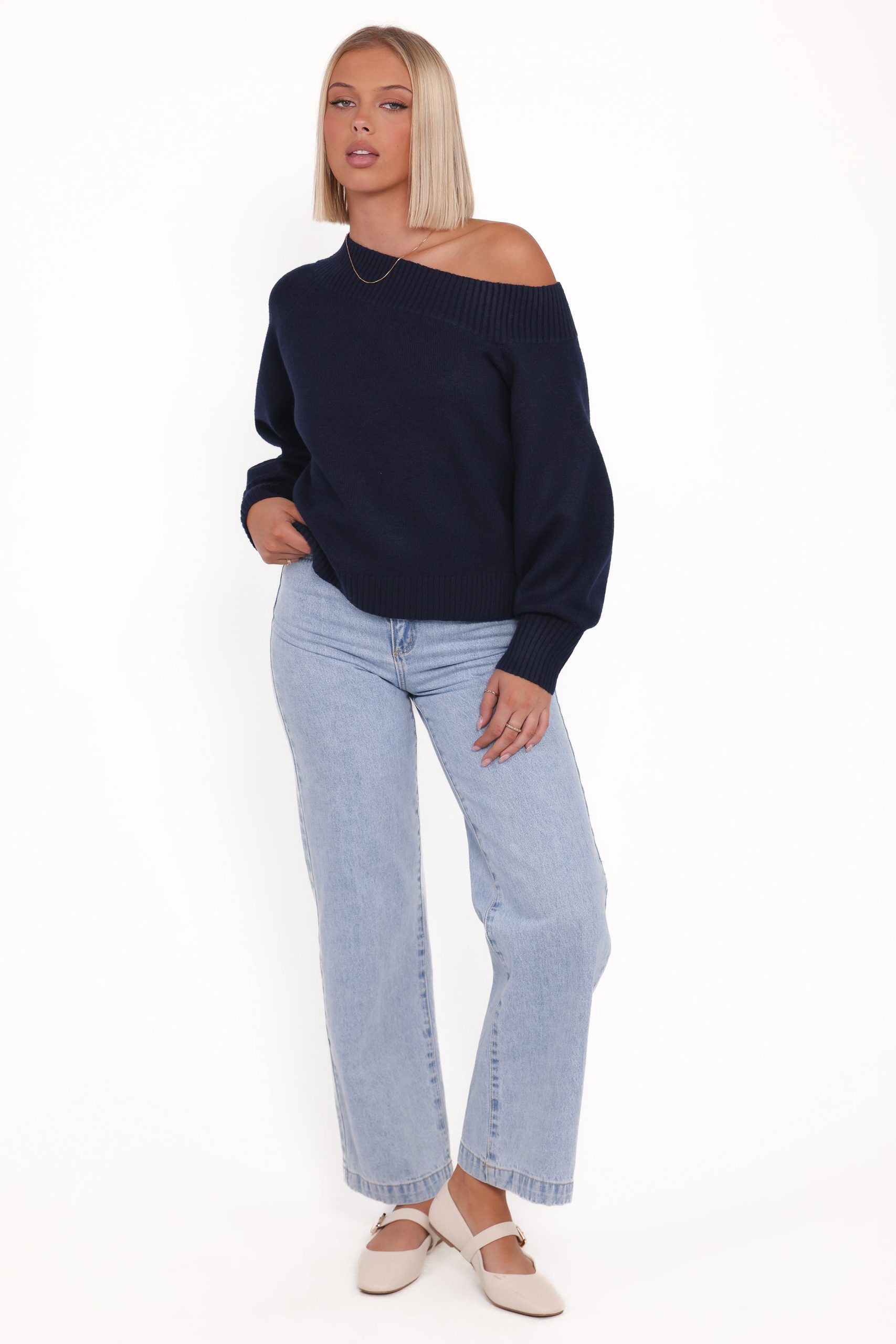 Ailis Off Shoulder Sweater - Navy - Image 6