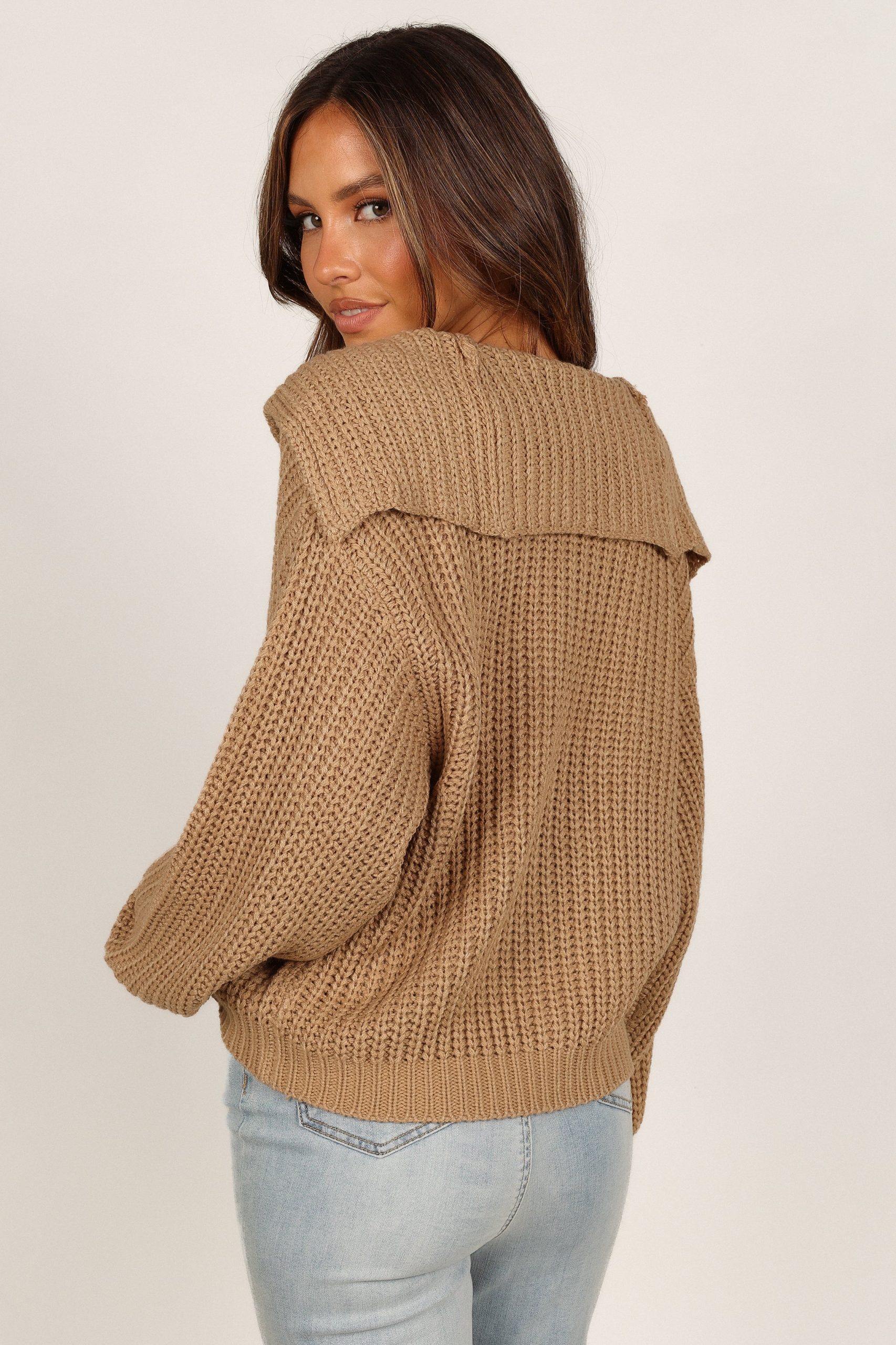 Amelia Oversize Collar Button Cardigan - Camel - Image 5
