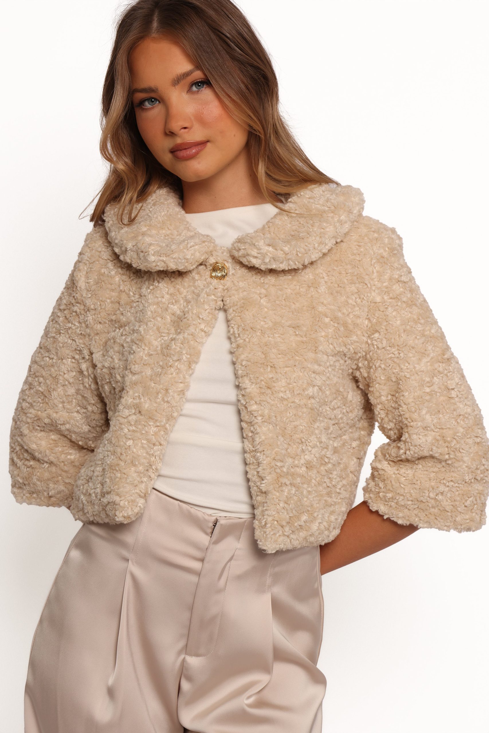 Lucie Faux Fur Crop Jacket - Cream - Image 3