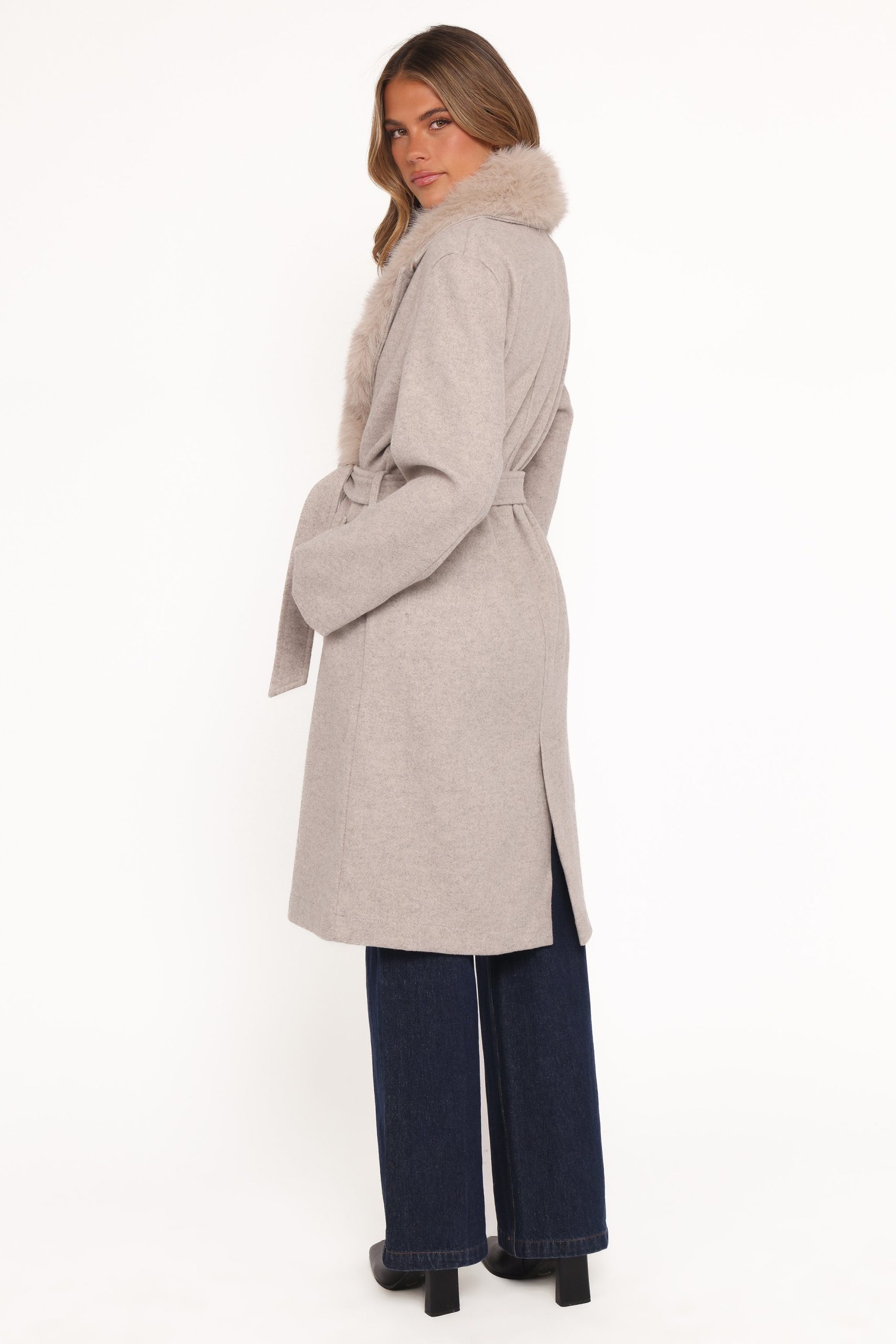 Nina Fur Collar Tie Waist Coat - Cream - Image 5