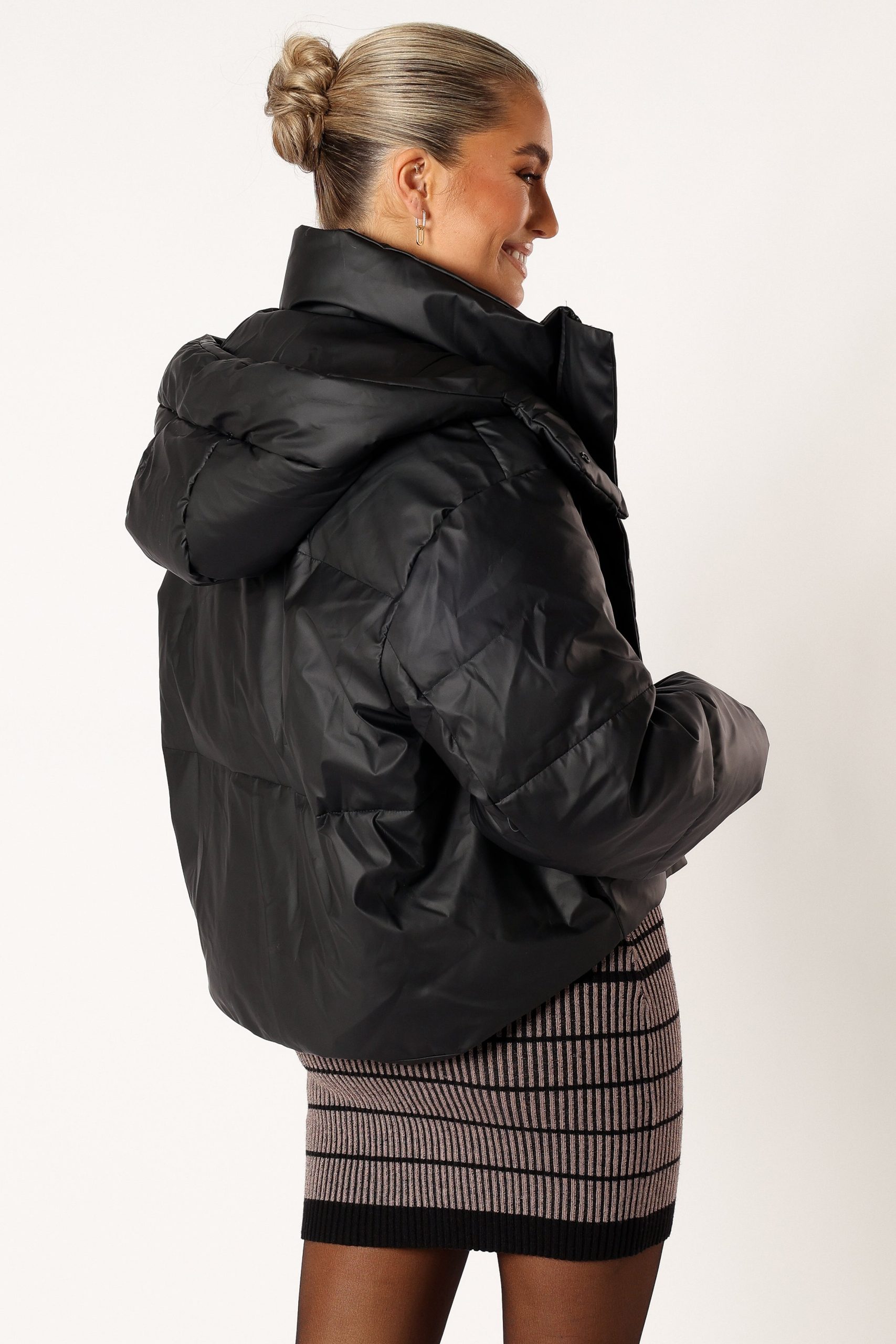 Tania Puffer Jacket - Black - Image 3