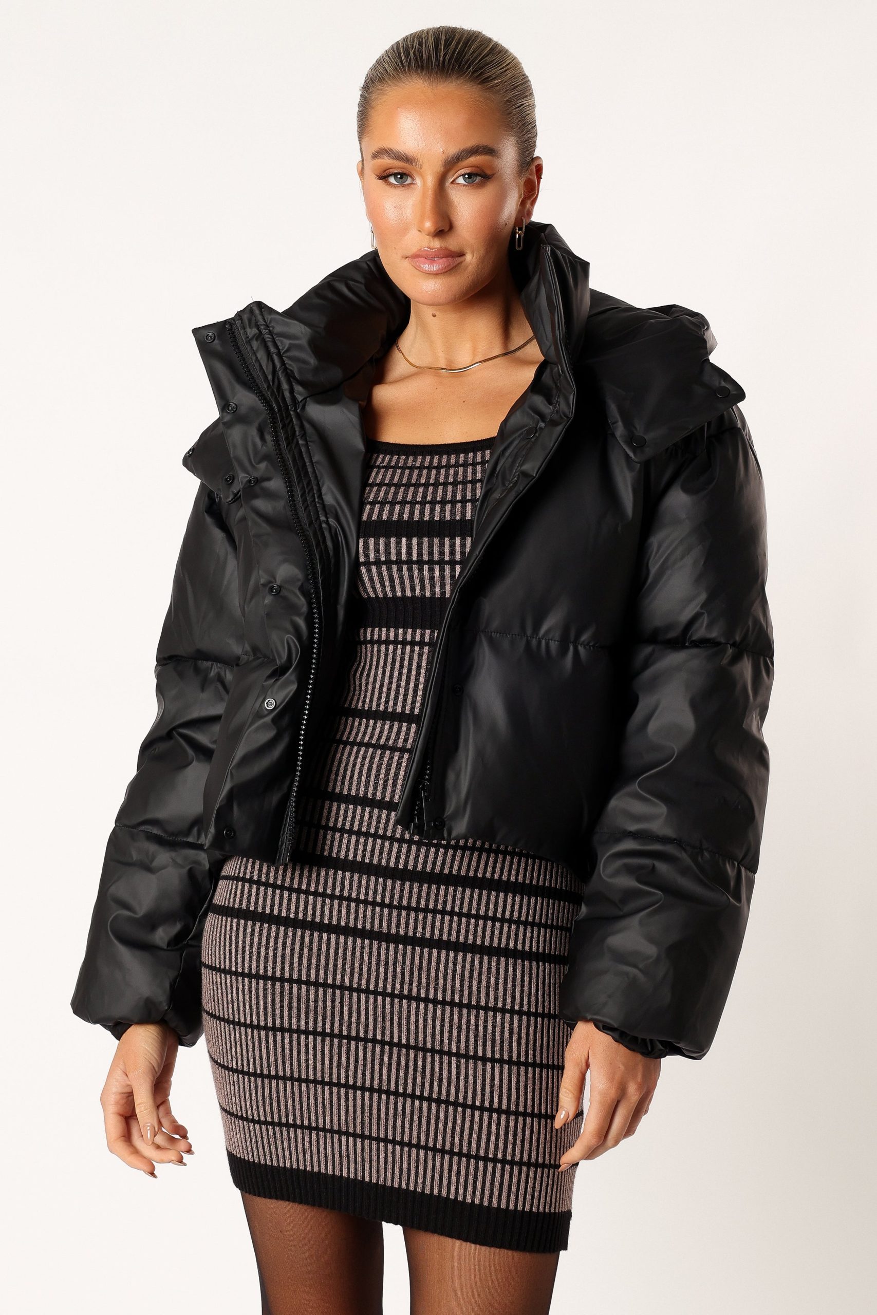 Tania Puffer Jacket - Black - Image 4