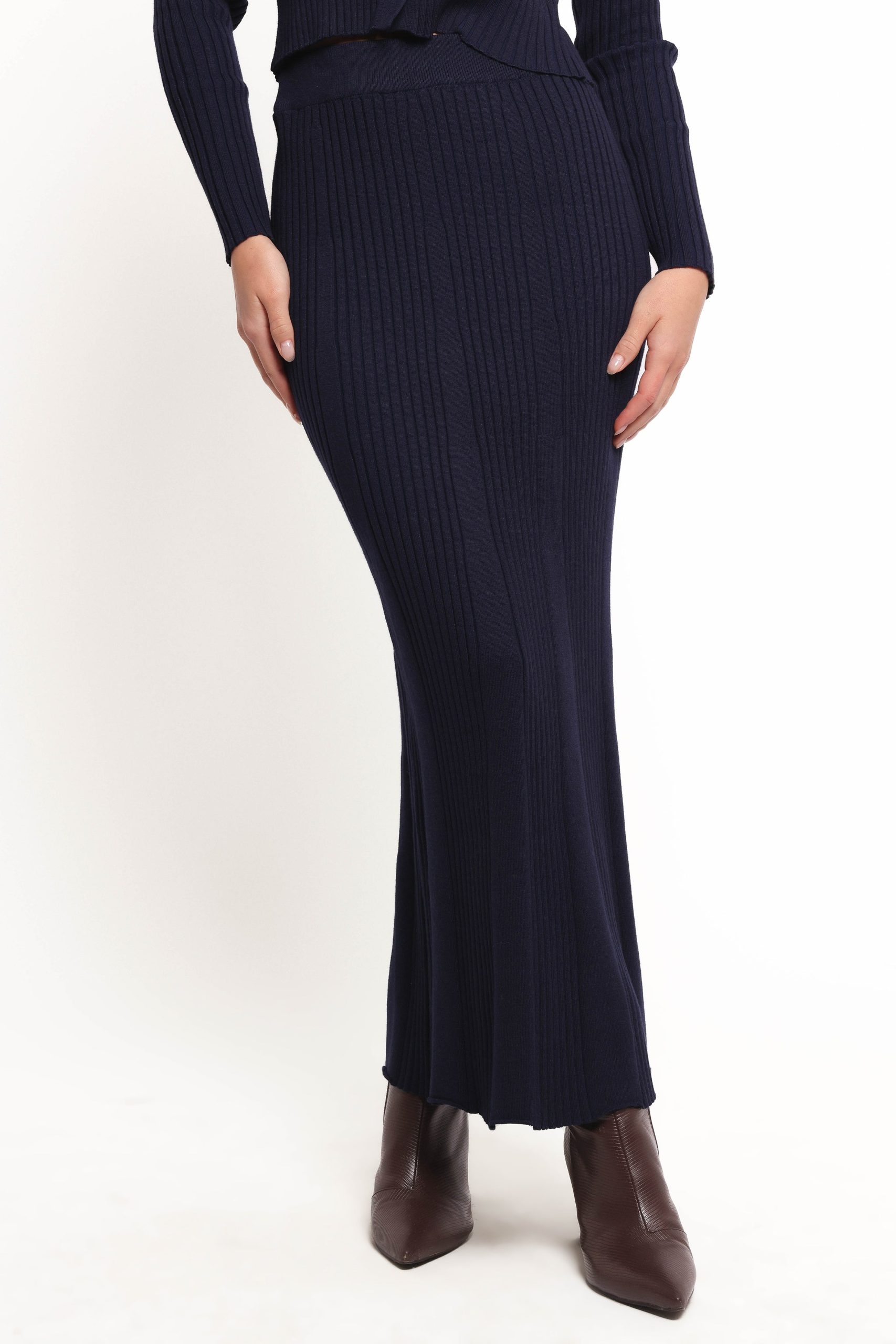 Neya Knit Skirt Set - Navy - Image 7