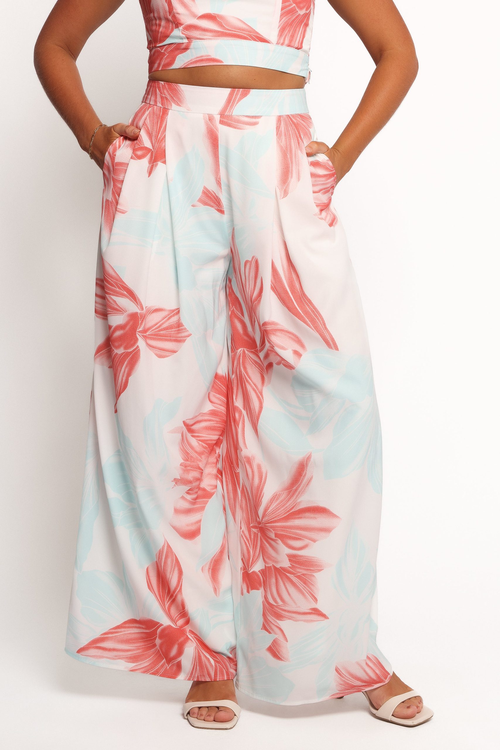 Persis Pant Set - Floral - Image 4