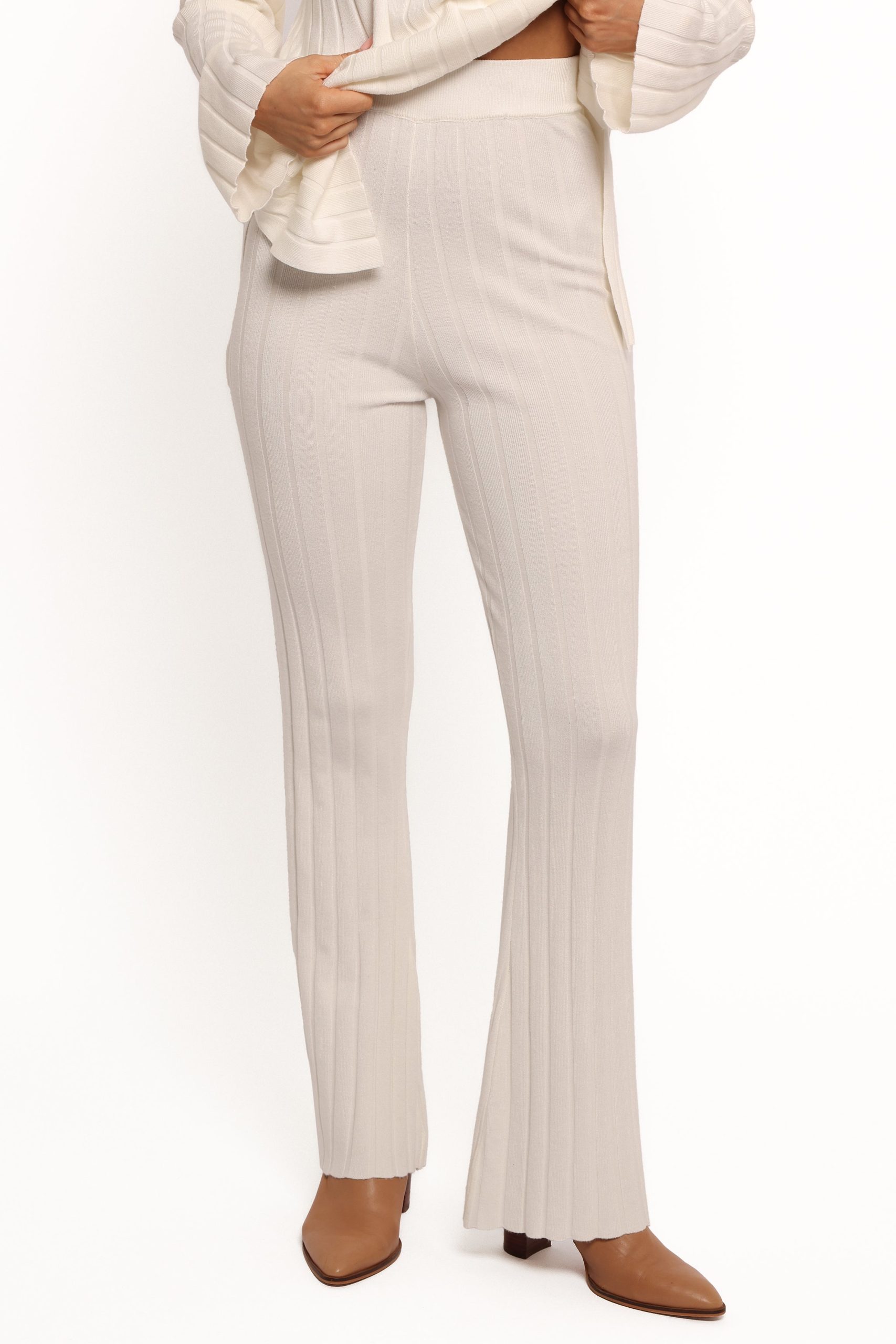Silvie Long Sleeve Knitted Set - Cream - Image 9