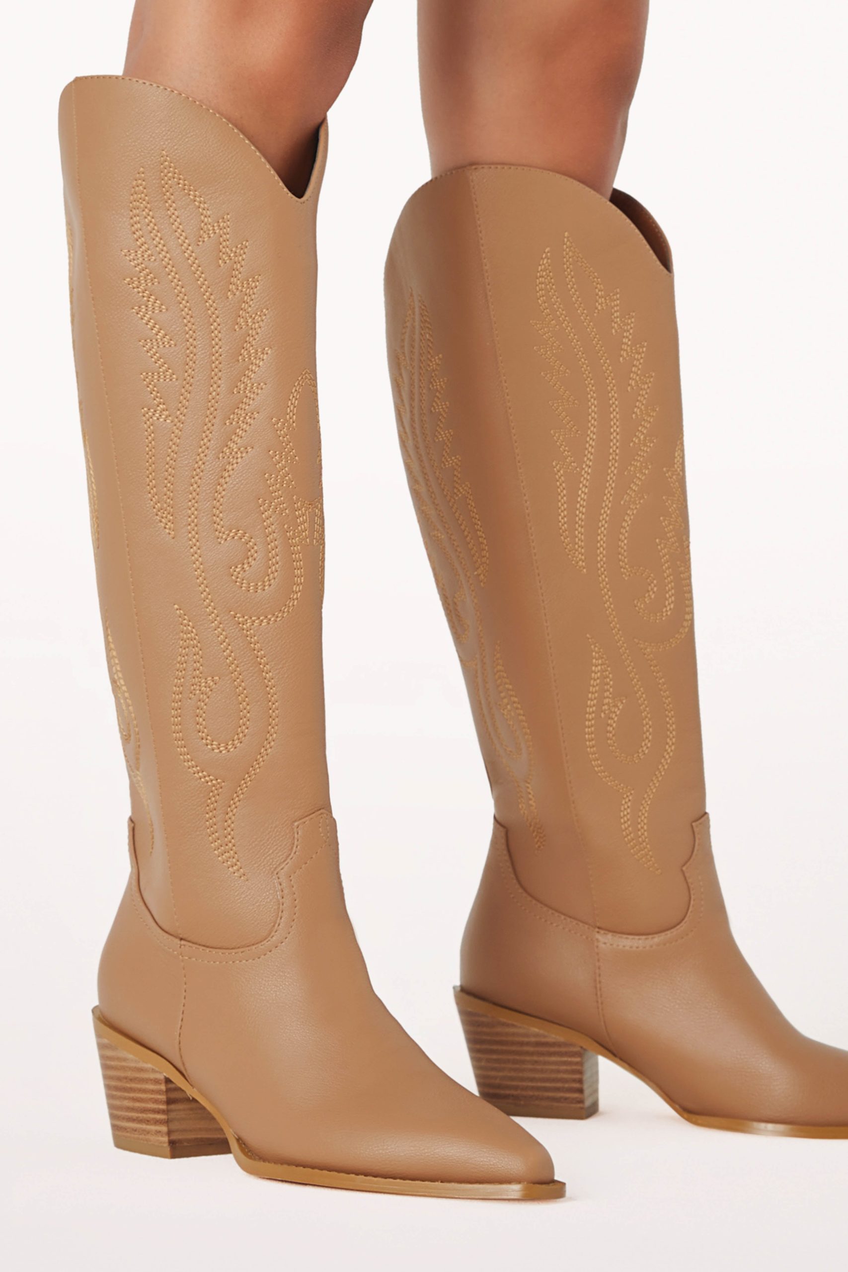 Darius Boot - Teak - Image 3
