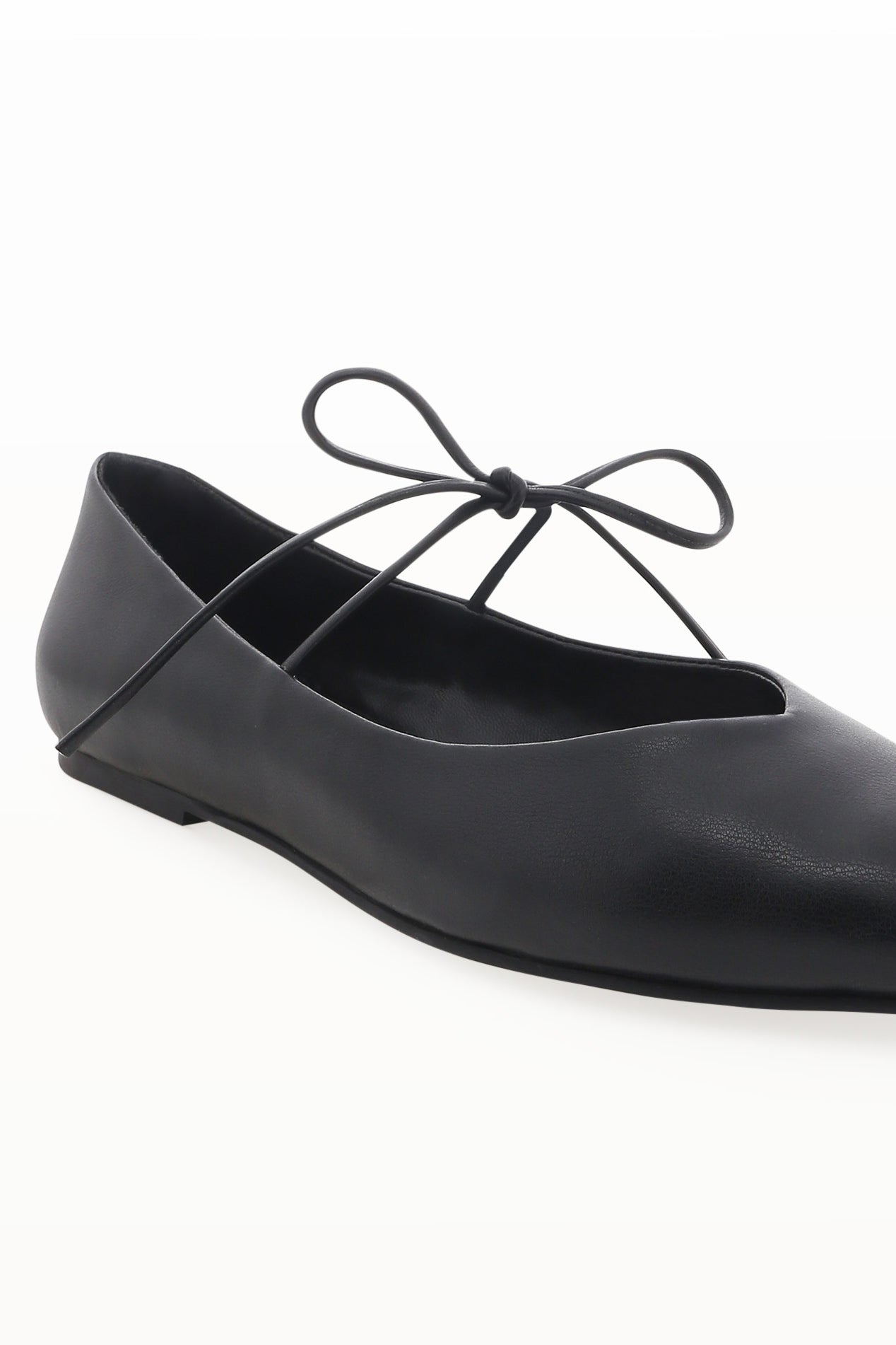 Haruna Flats - Black - Image 2