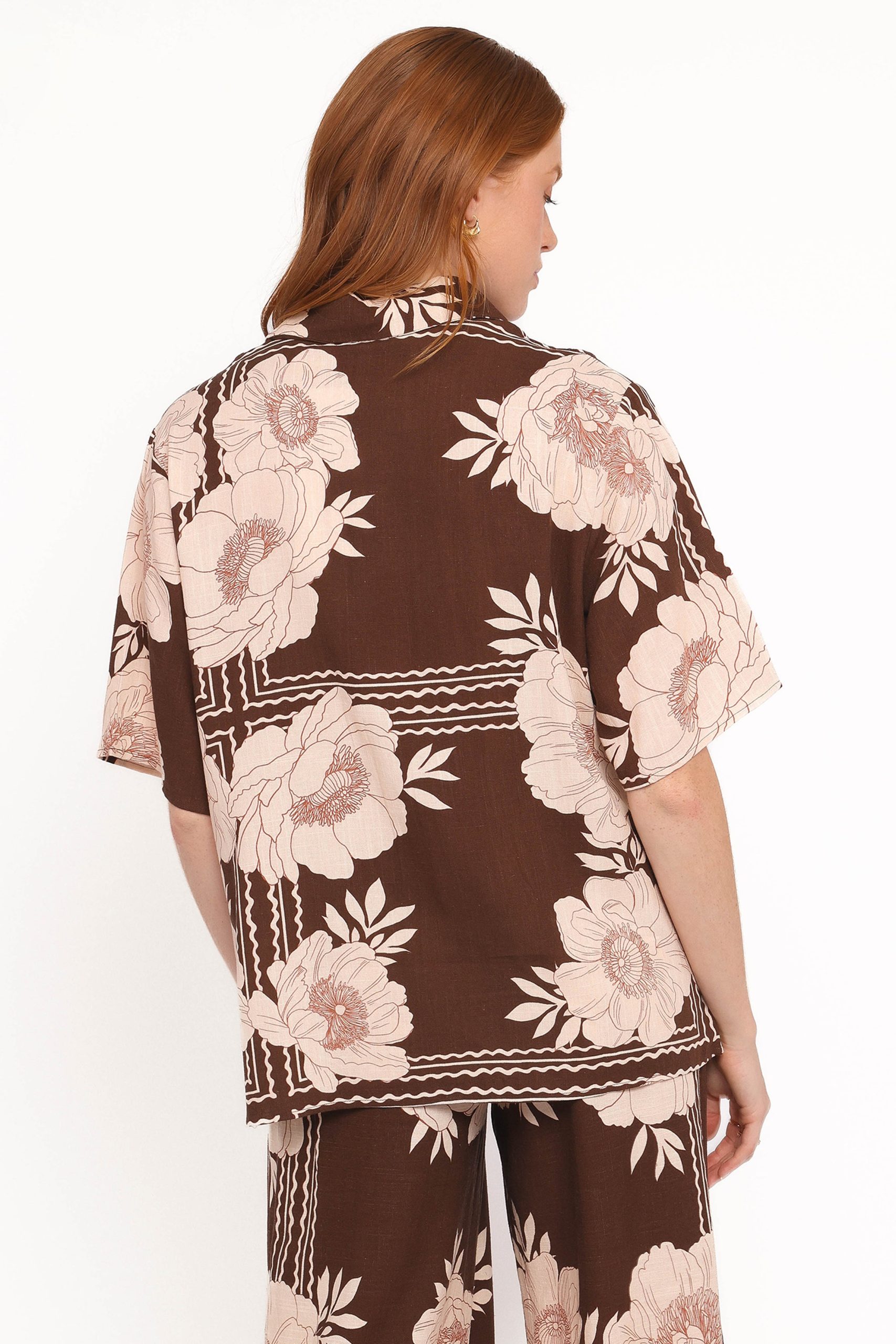 Bernadine Short Sleeve Shirt - Brown Floral - Image 4