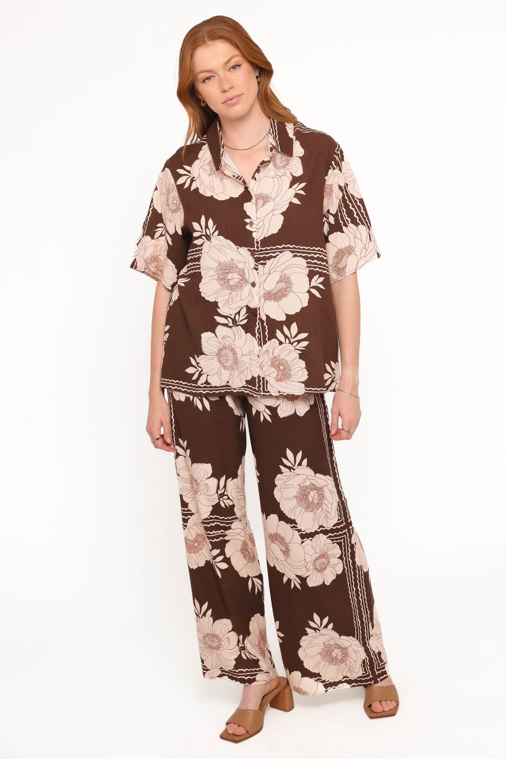 Bernadine Short Sleeve Shirt - Brown Floral - Image 5