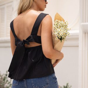 Chatham Top - Black