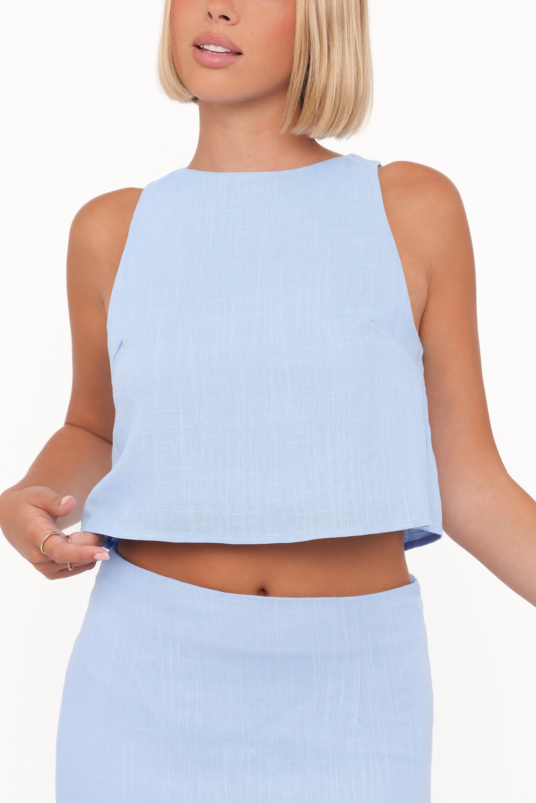 Madison Linen Cropped Tank - Blue - Image 3