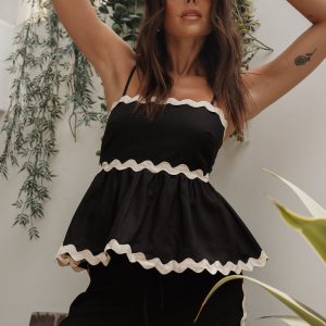 Mollymook Top - Black Cream
