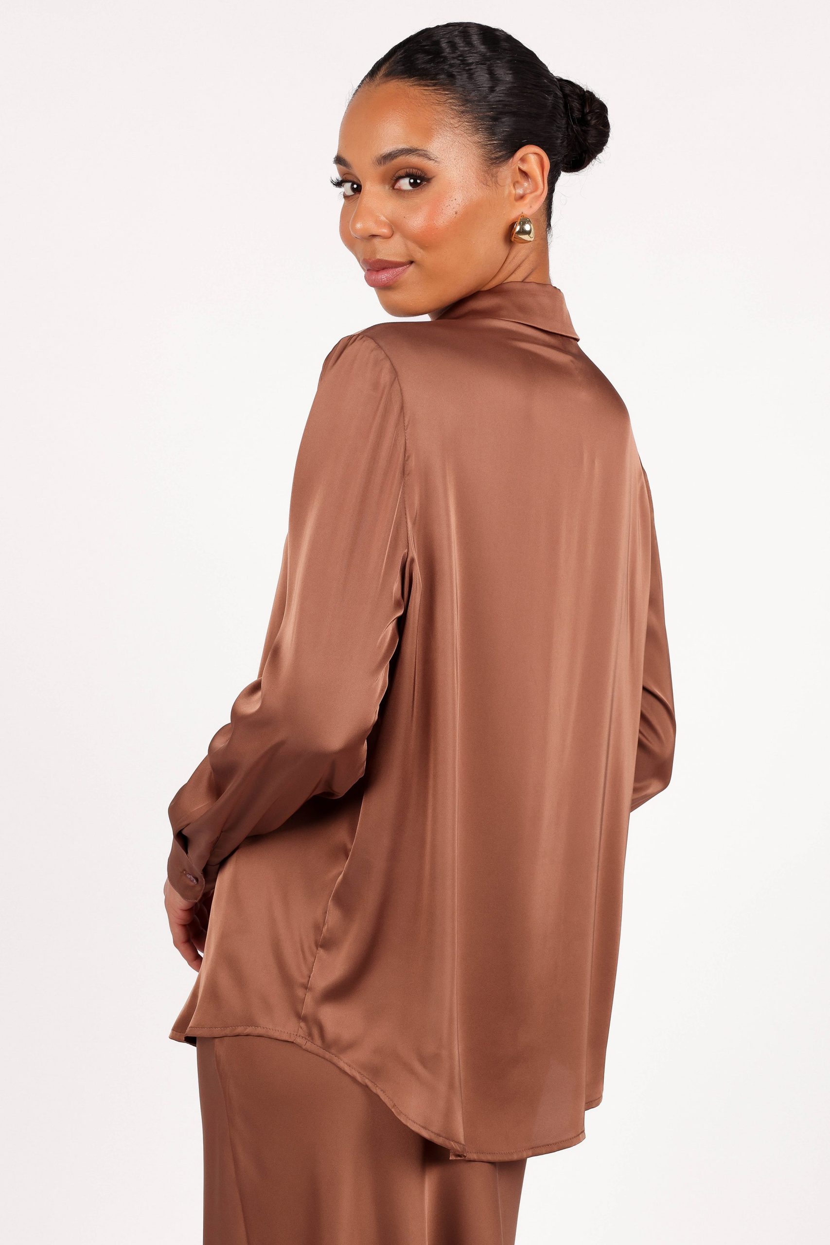 Narissa Satin Shirt - Banksia Brown - Image 5
