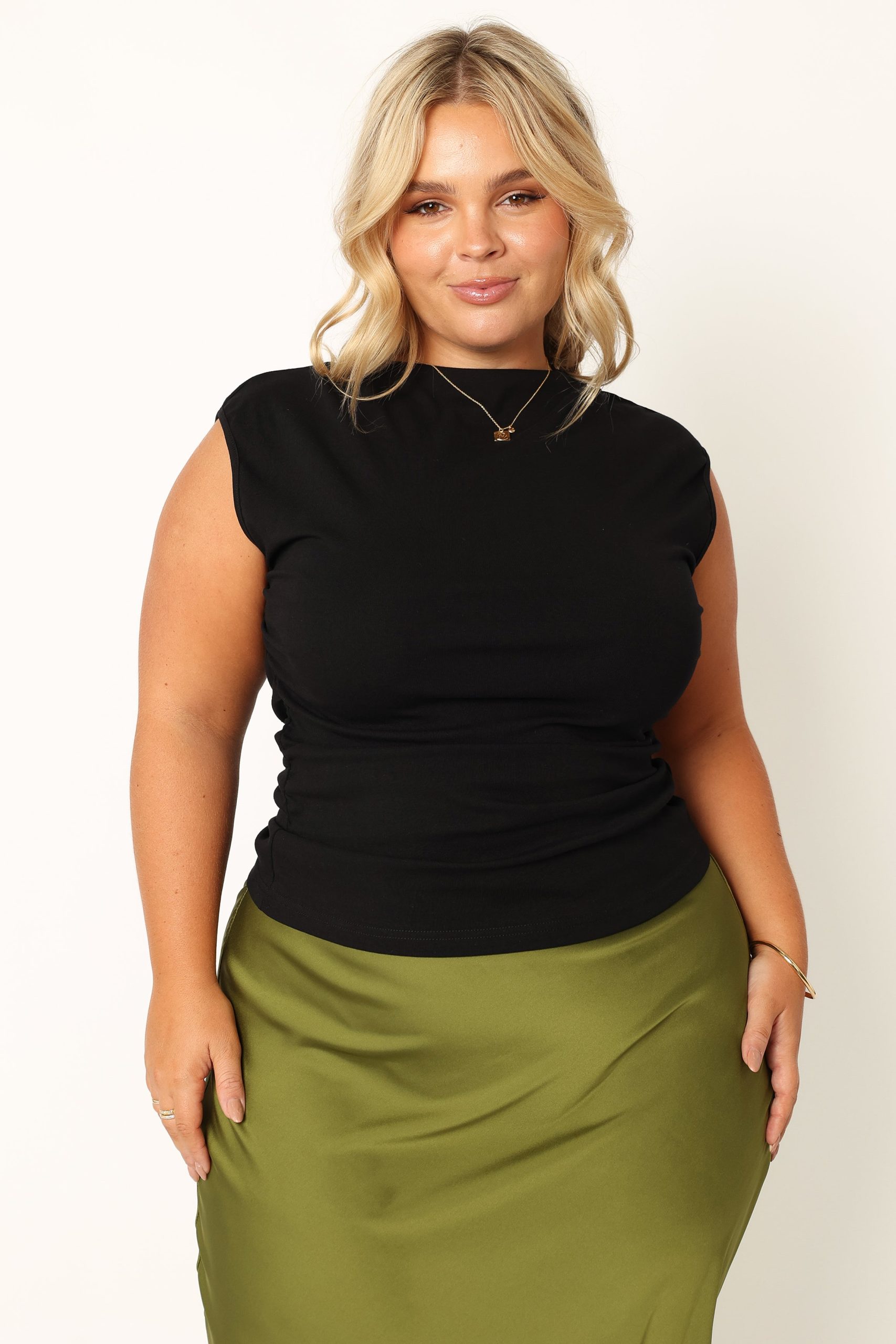 Nissa Top - Black - Image 8