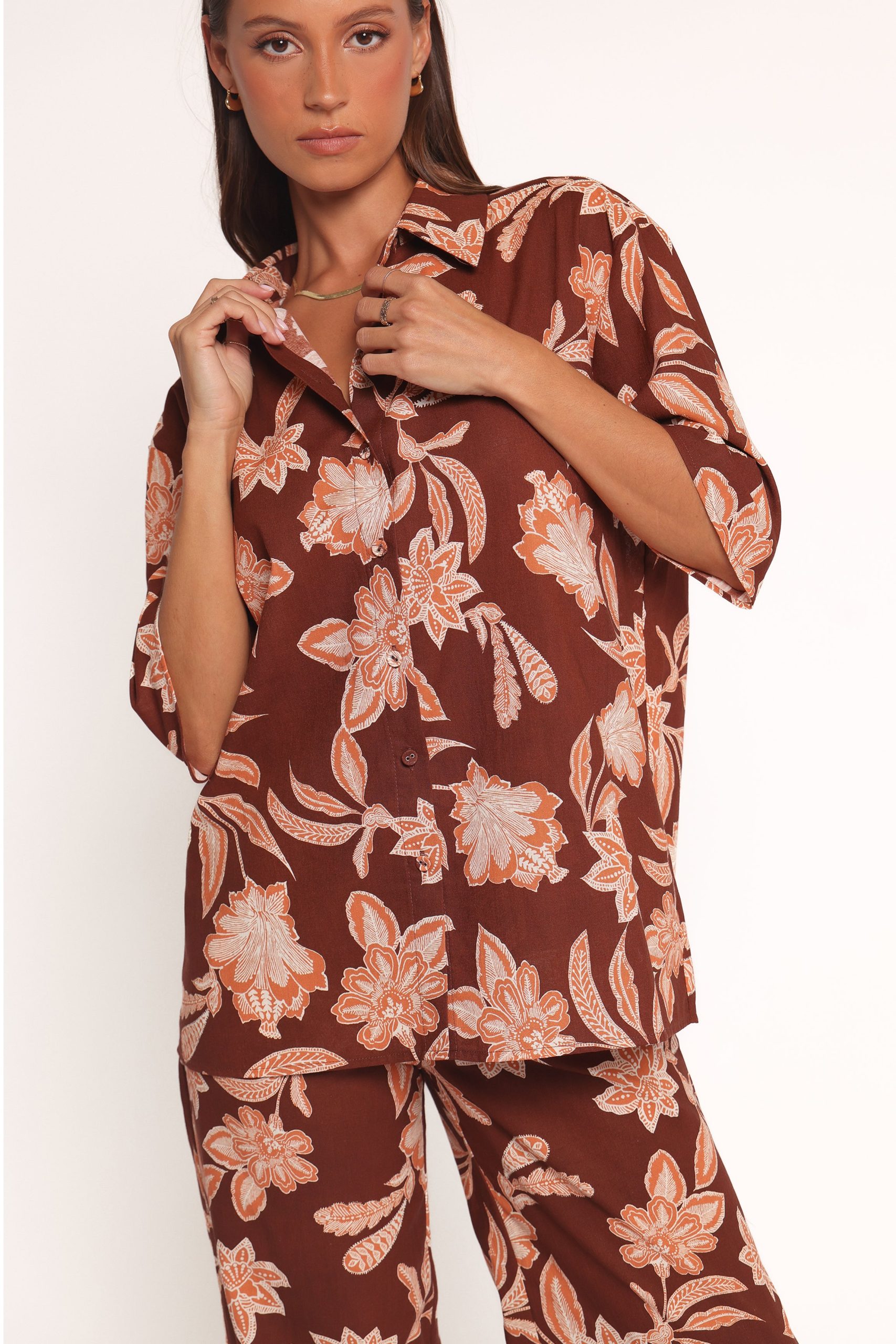 Samira Short Sleeve Shirt - Orange Floral - Image 2