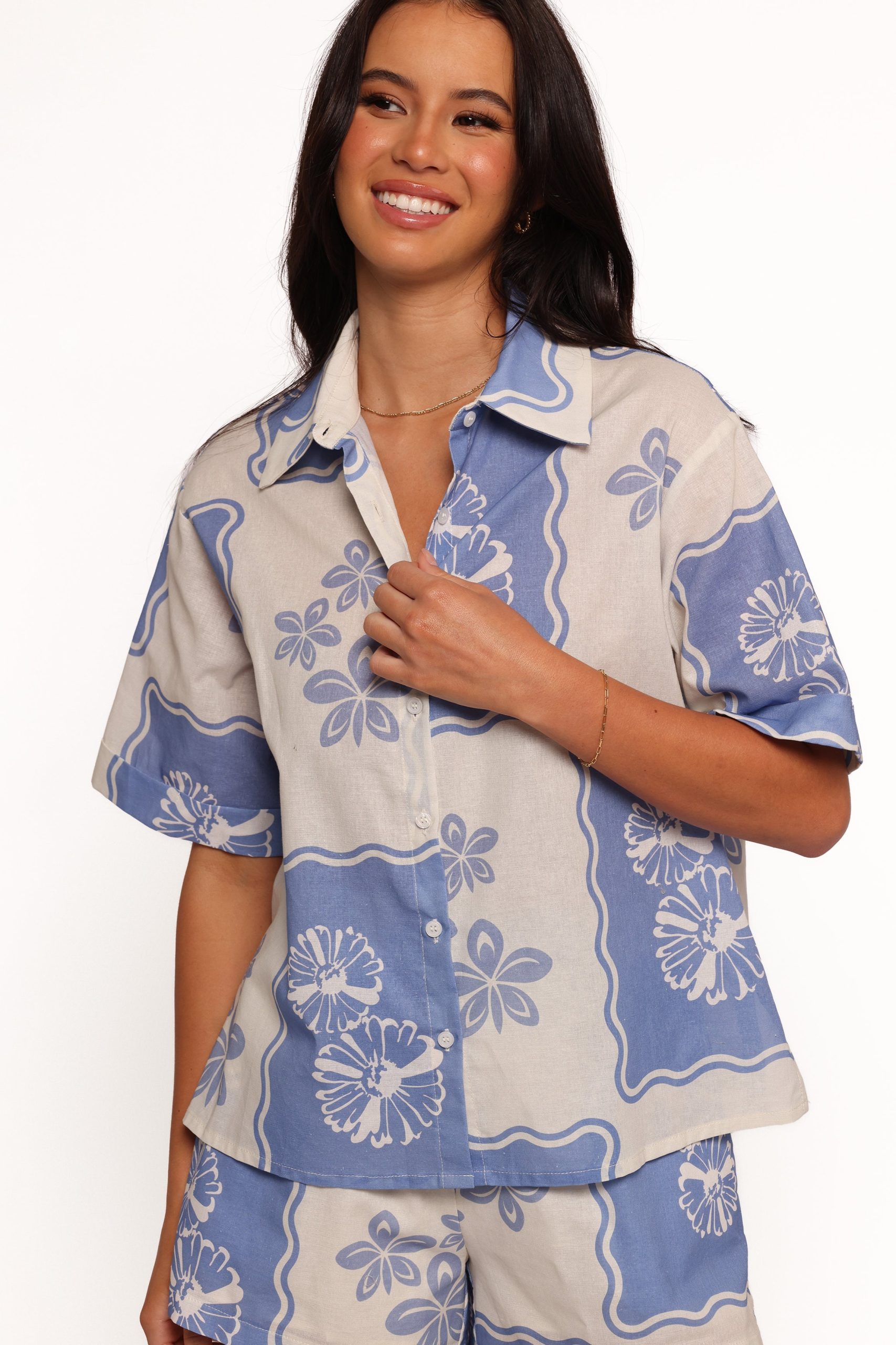 Shellie Short Sleeve Shirt - Blue Dahlia - Image 3