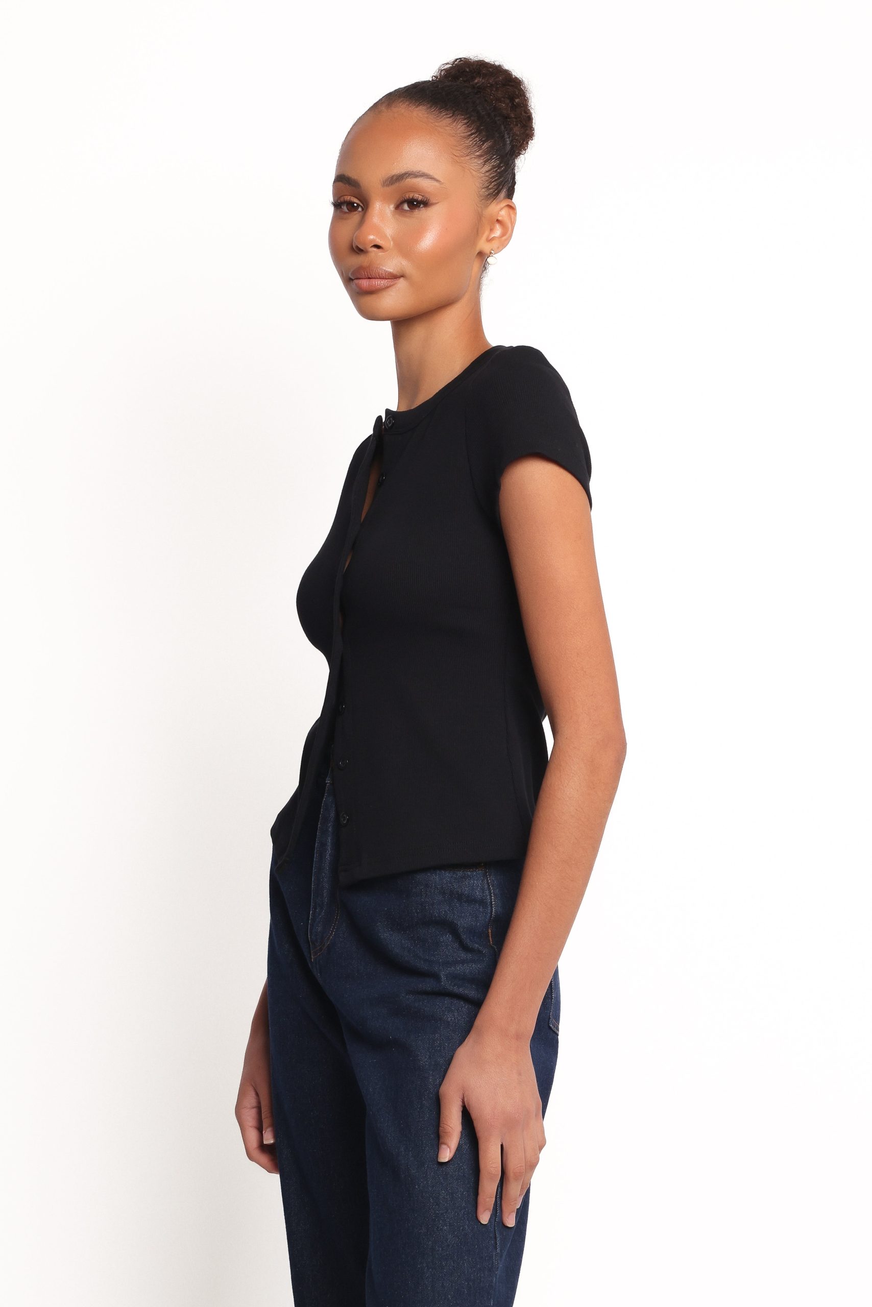 Tylarah Short Sleeve Cardigan Top - Black - Image 5