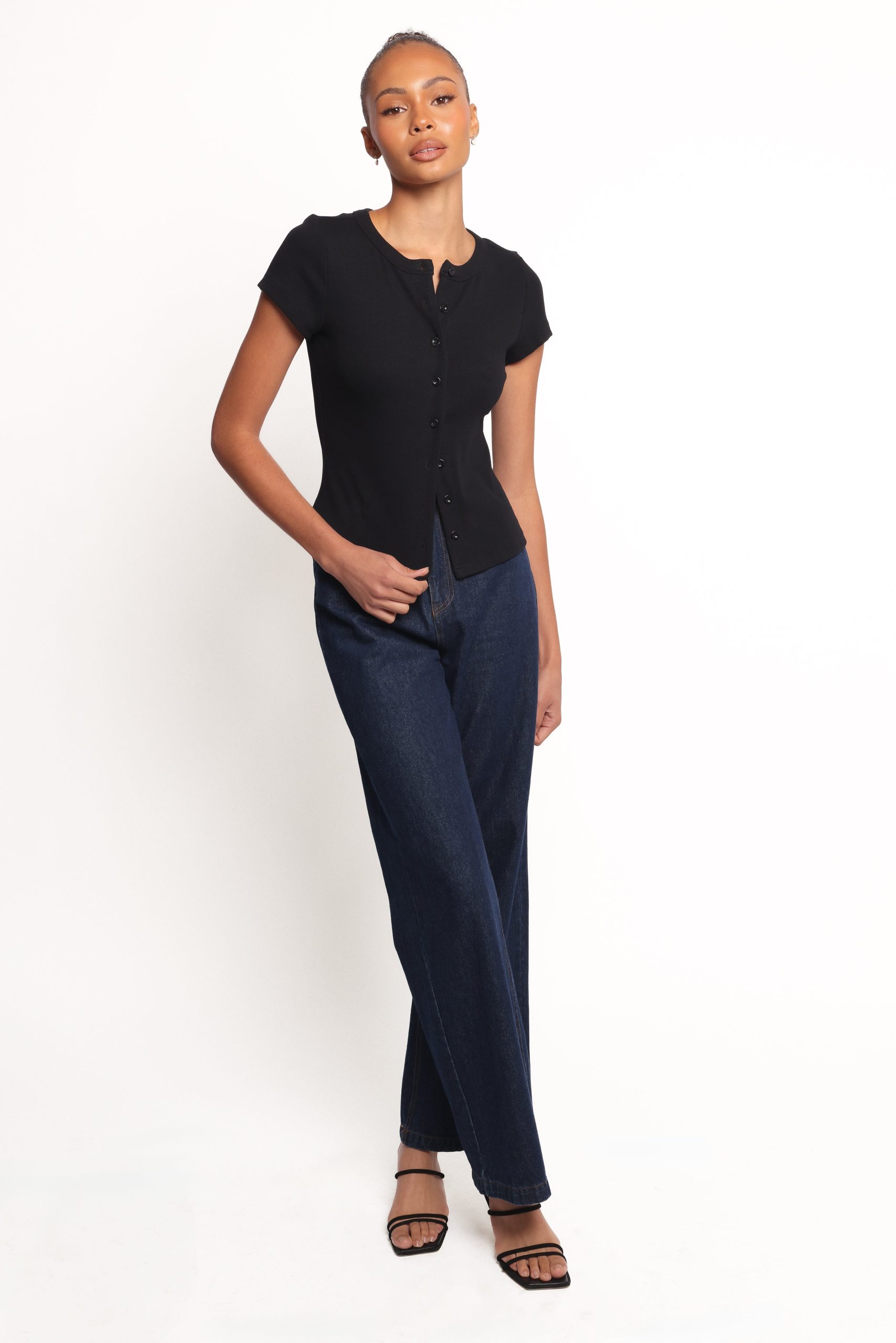 Tylarah Short Sleeve Cardigan Top - Black - Image 6