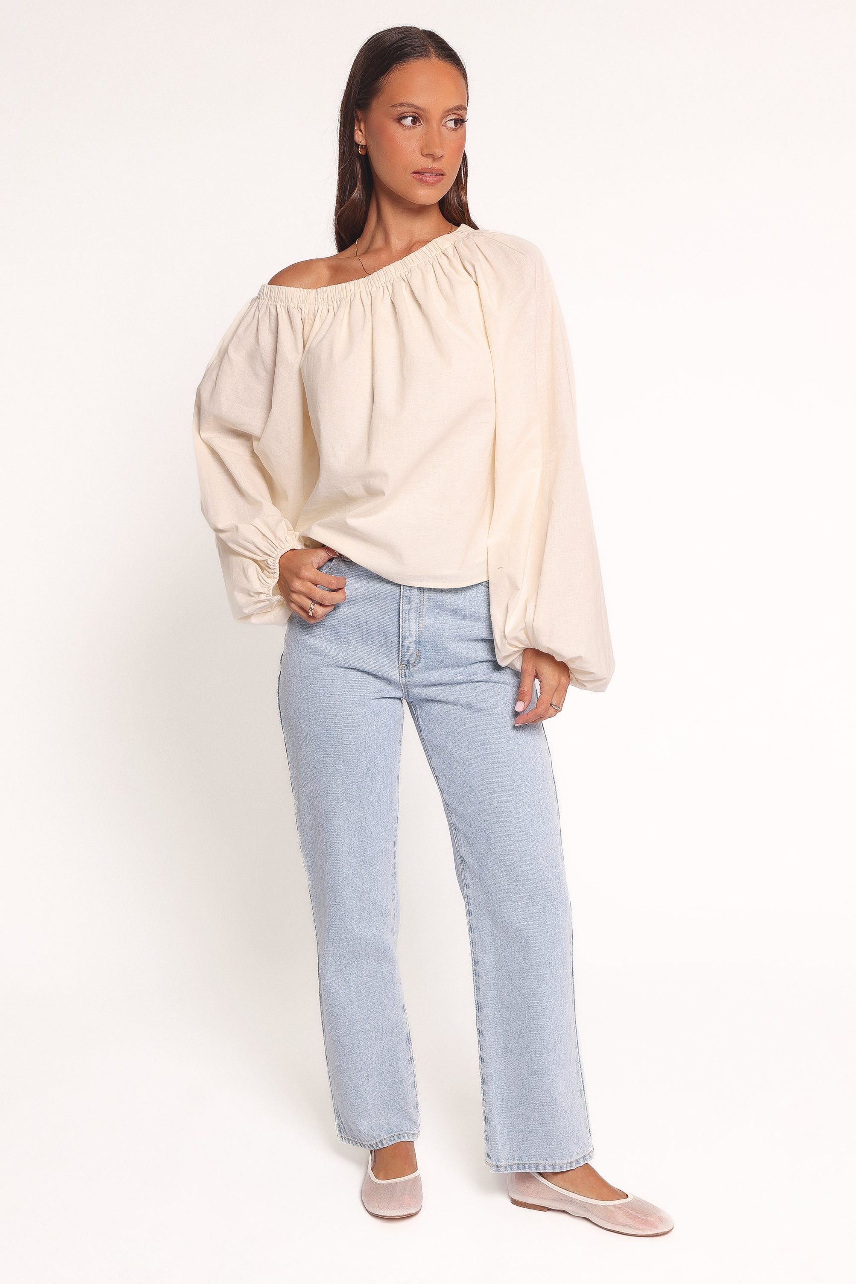 Zion Off Shoulder Long Sleeve Top - Ivory - Image 6